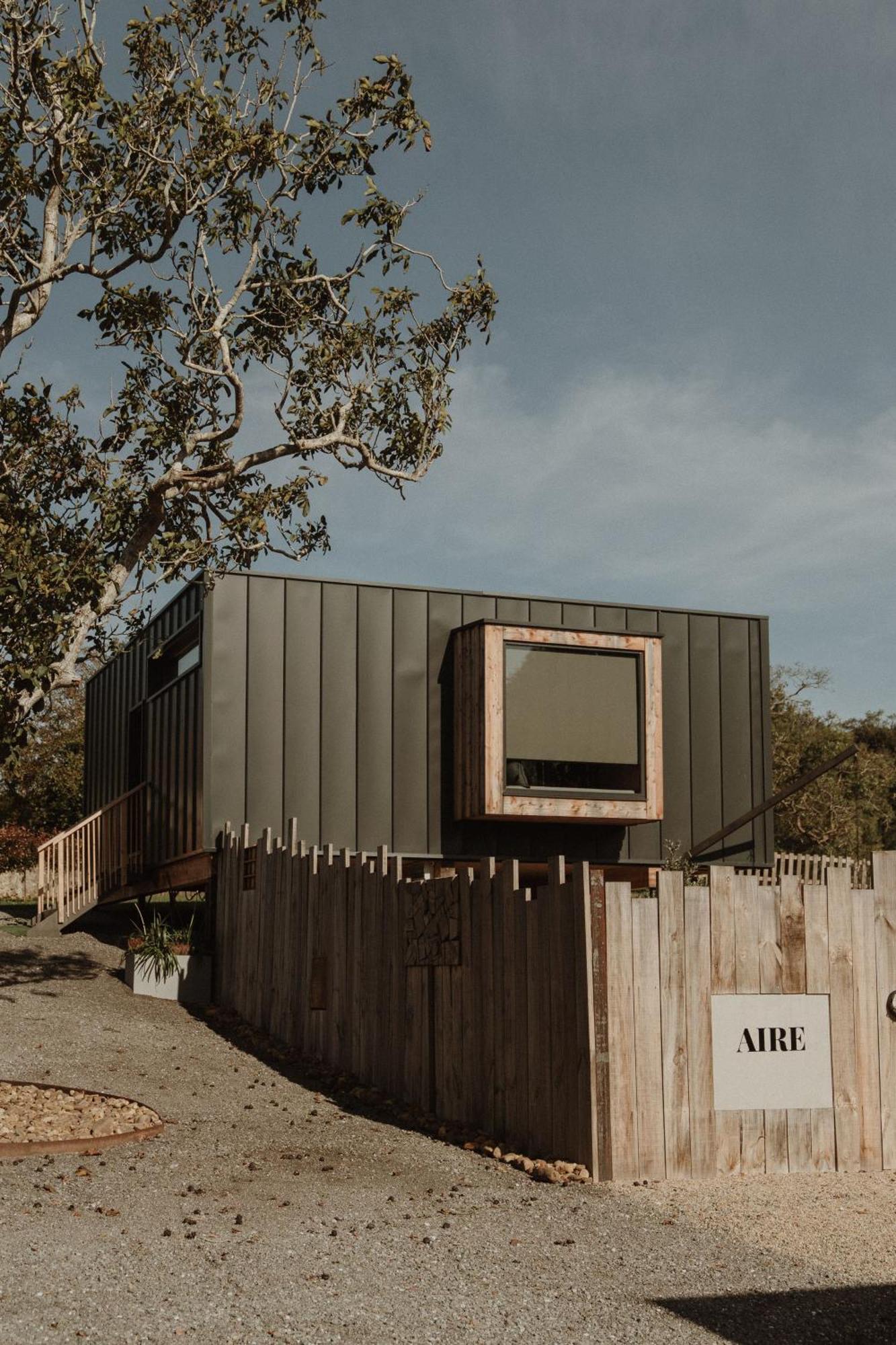 Vibe Luxury Cabins Arnuero Exterior photo